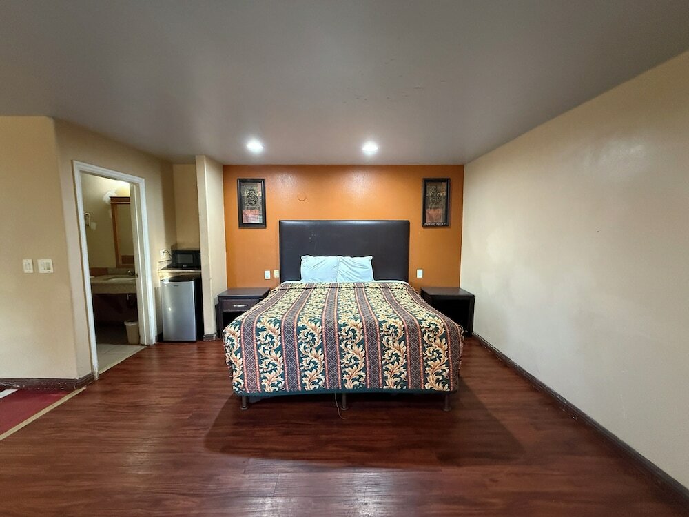 Фото Rocky Inn