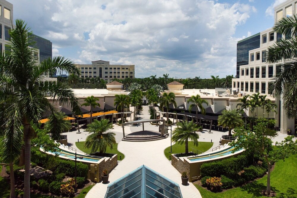 Фото Boca Raton Marriott at Boca Center
