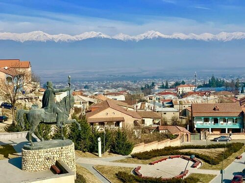 Внешний вид отеля Holiday Inn Telavi в Телави, фото 3