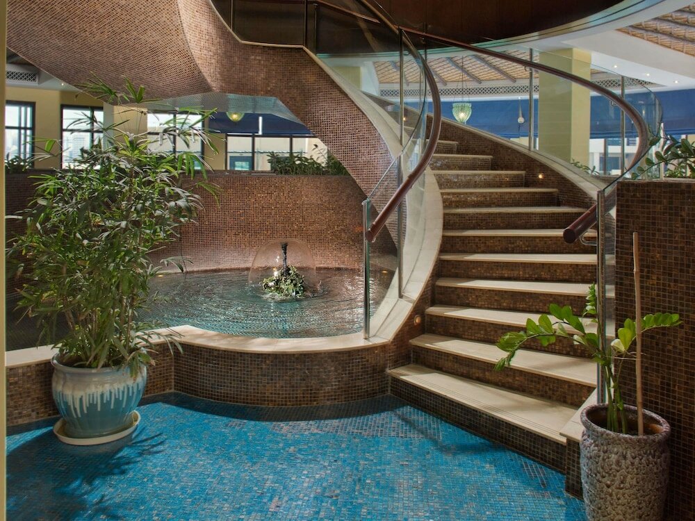 Фото Novotel Bahrain Al Dana Resort