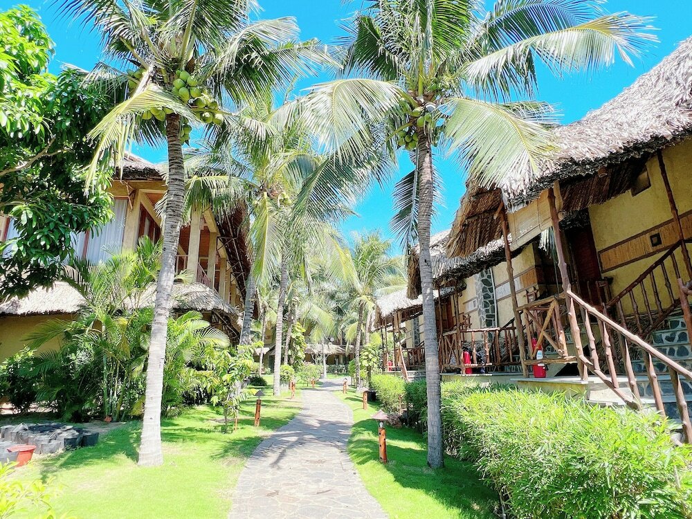 Фото Aroma Beach Resort & SPA