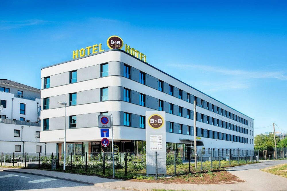 Фото B&b Hotel Rostock-Hafen