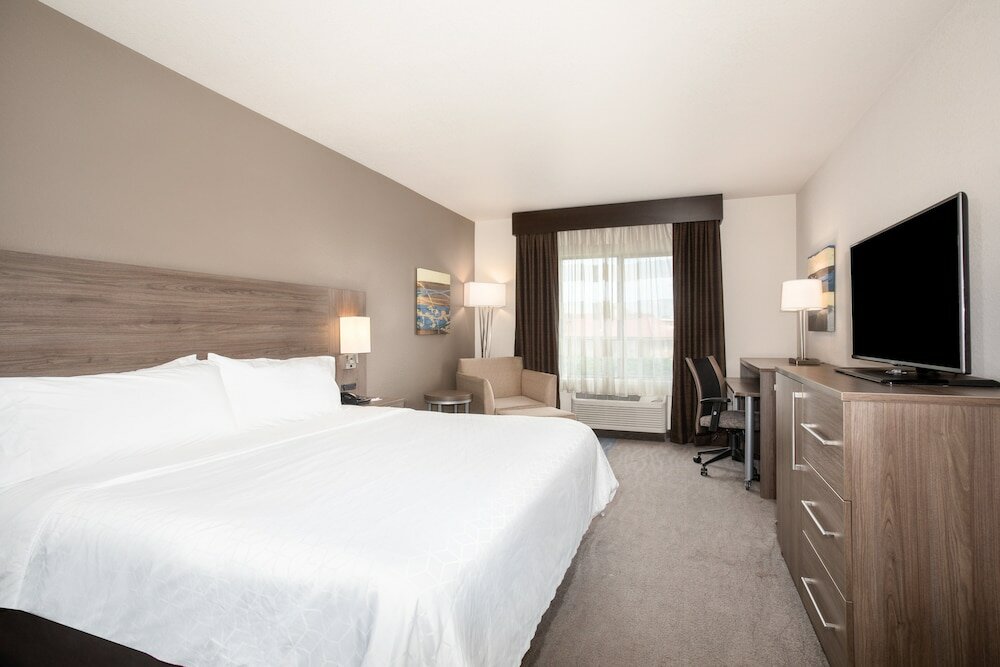 Фото Holiday Inn Express & Suites Manhattan, an Ihg Hotel