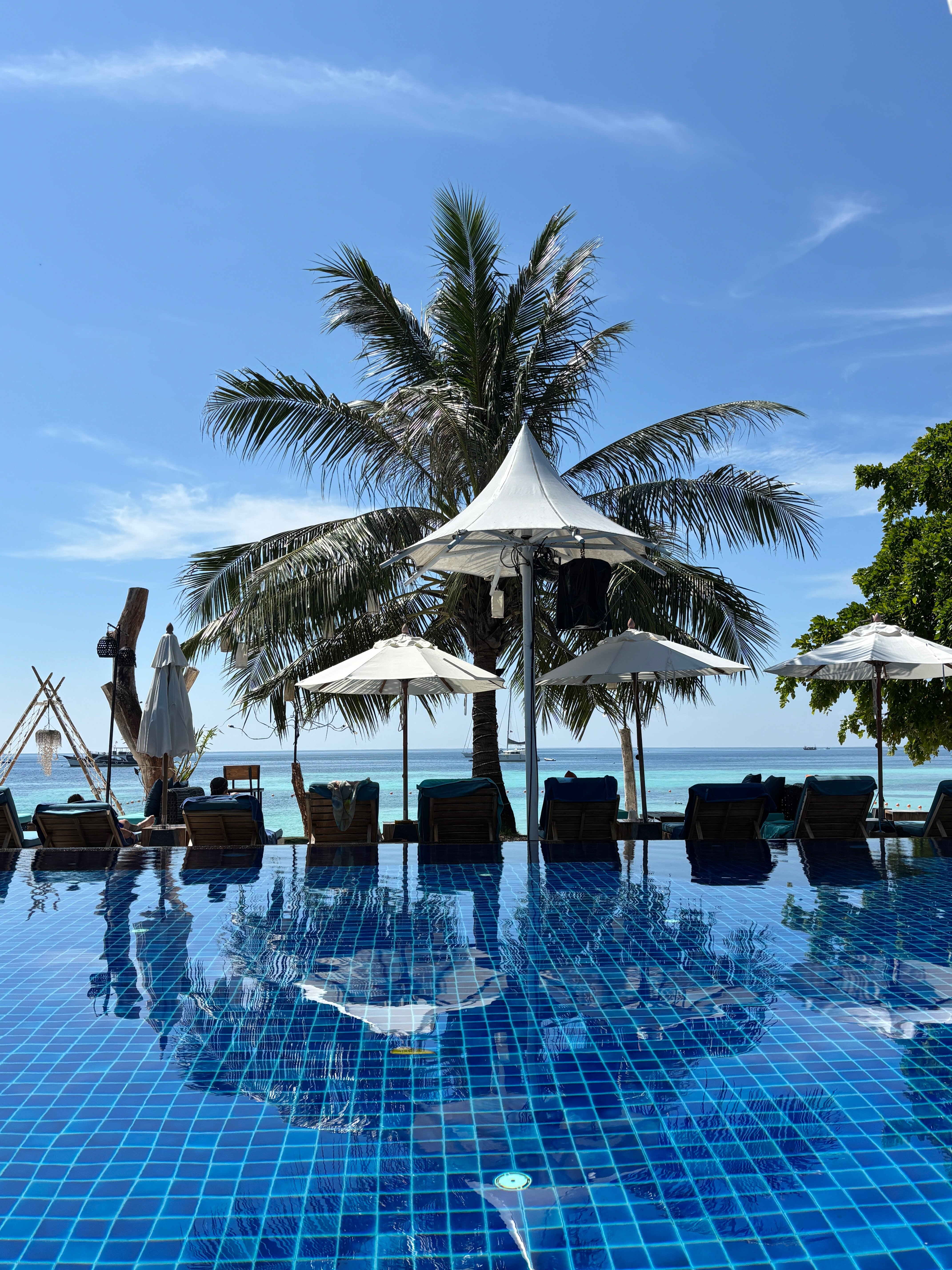 Фото Days Inn by Wyndham Aonang Krabi