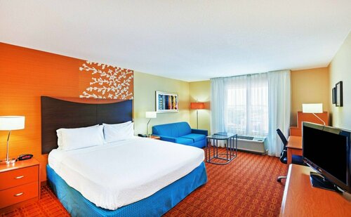 Гостиница Fairfield by Marriott Inn & Suites Tulsa Downtown Arts District в Талсе
