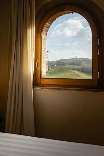 Внешний вид отеля Mormoraia в Сан-Джиминьяно, фото 2