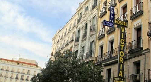 Хостел Hostal Victoria II в Мадриде