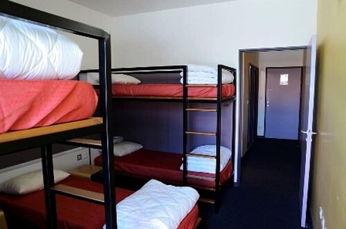 Хостел Auberge De Jeunesse De Morlaix в Морле