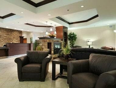 Гостиница Ramada by Wyndham Olds в Провинции Альберта