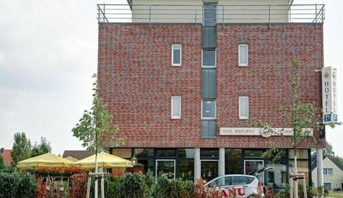 Гостиница Hotel Manu в Падерборне