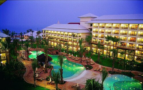 Ravindra Beach Resort & SPA