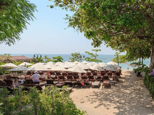 Гостиница Long Beach Garden Hotel & Pavilions в Паттайе