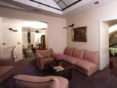 Гостиница Moderno Hotel в Эриче