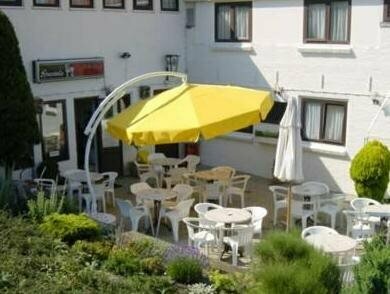 Гостиница Duinhotel Tien Torens Zeayou Zeeland в Заутеланде