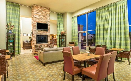 Гостиница Radisson Hotel West Sacramento в Вест Сакраменто