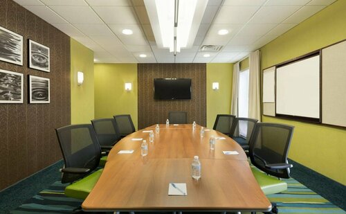 Гостиница SpringHill Suites by Marriott Philadelphia Langhorne в Трентоне
