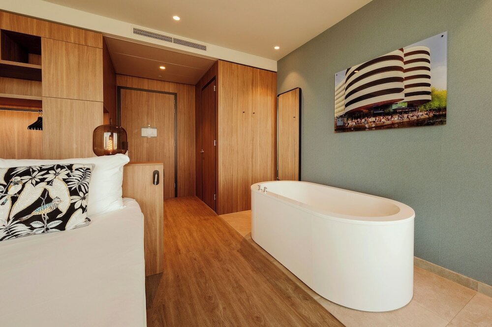 Фото Van der Valk Hotel Amsterdam Zuidas