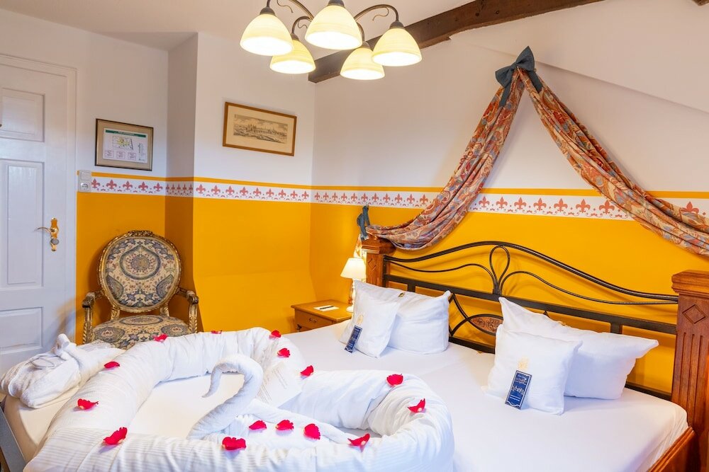 Фото Hotel Burg Trendelburg