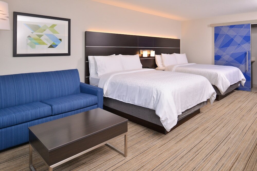 Фото Holiday Inn Express & Suites Olathe West, an Ihg Hotel
