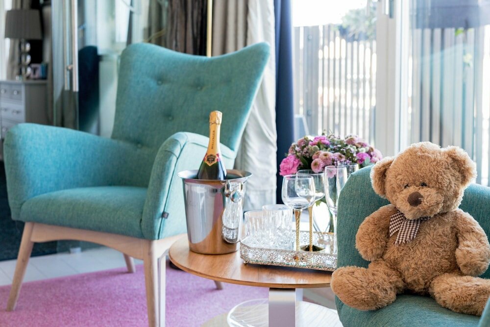 Фото Hotel Rival