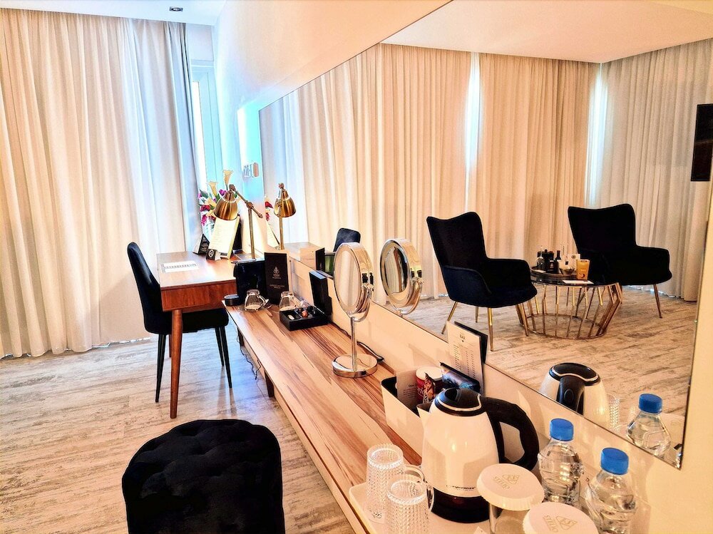 Фото The Ciao Stelio Deluxe Hotel