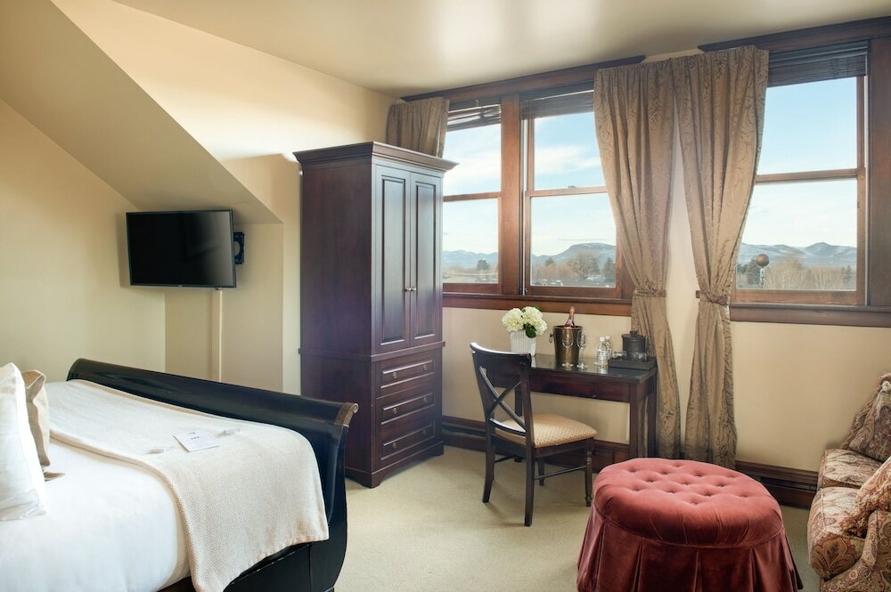 Фото Sacajawea Hotel