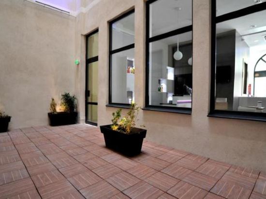 Фото Ibis Styles Marseille Gare Saint-Charles