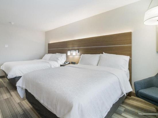 Фото Holiday Inn Express Plymouth, an Ihg Hotel