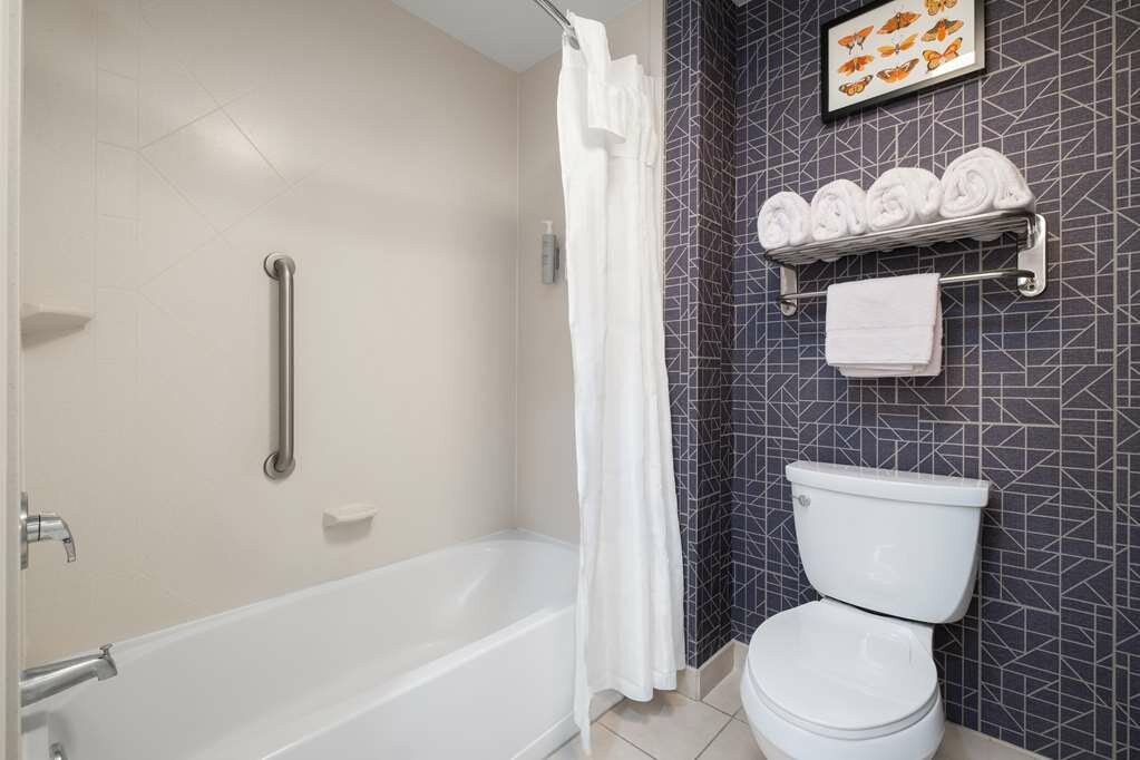 Фото Homewood Suites Medford