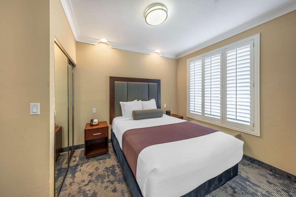 Фото Best Western Plus Avita Suites