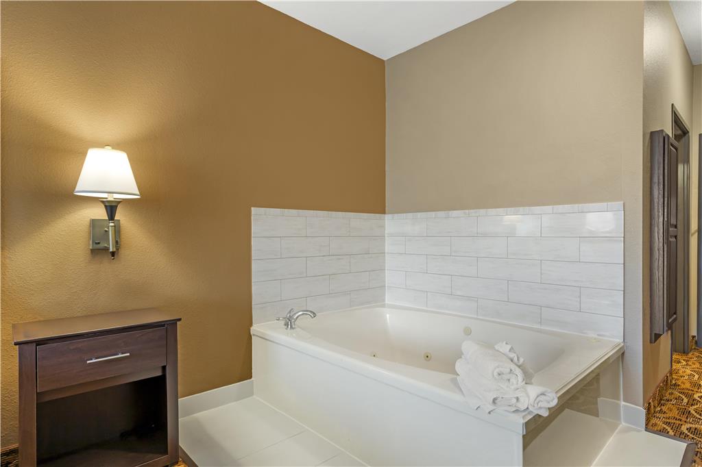 Фото Best Western Northwest Inn