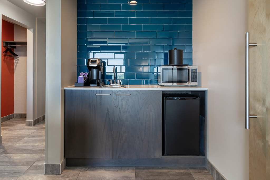 Фото Hilton Garden Inn Fredericton