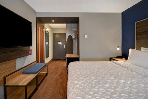 Гостиница Tru by Hilton Manchester Downtown в Манчестере