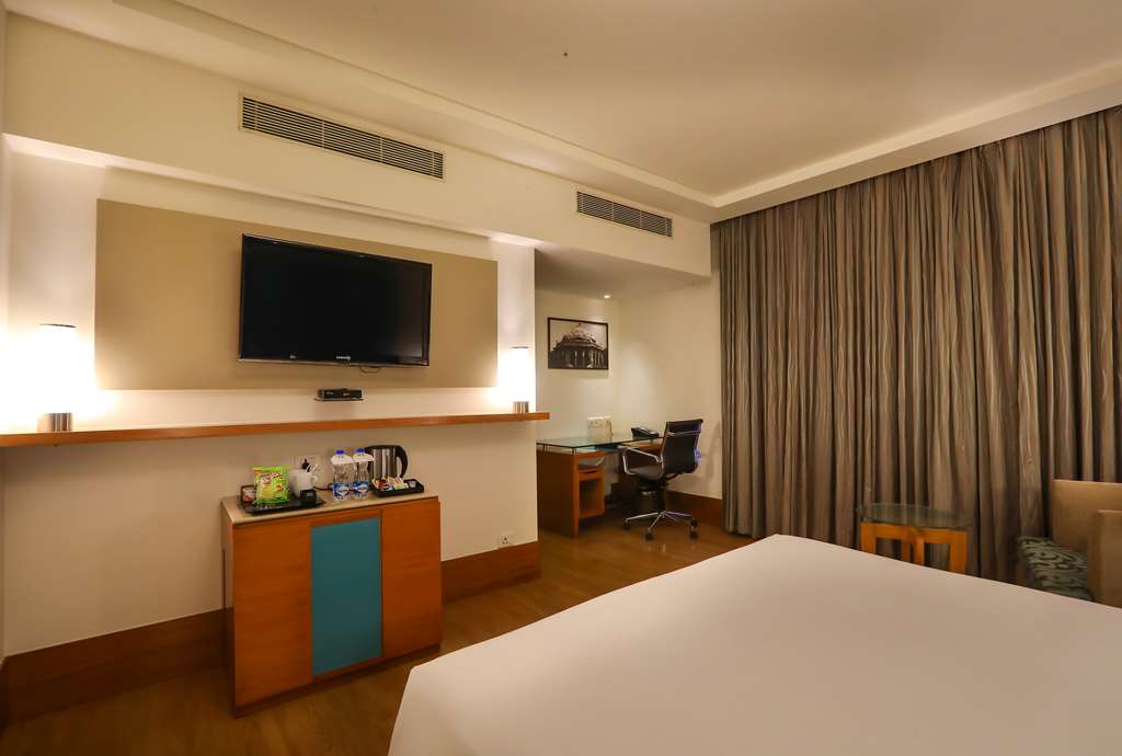 Фото Radisson Blu Hotel Chennai City Centre