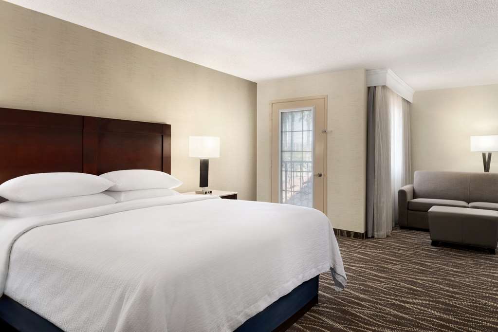 Фото Embassy Suites by Hilton Lompoc Central Coast