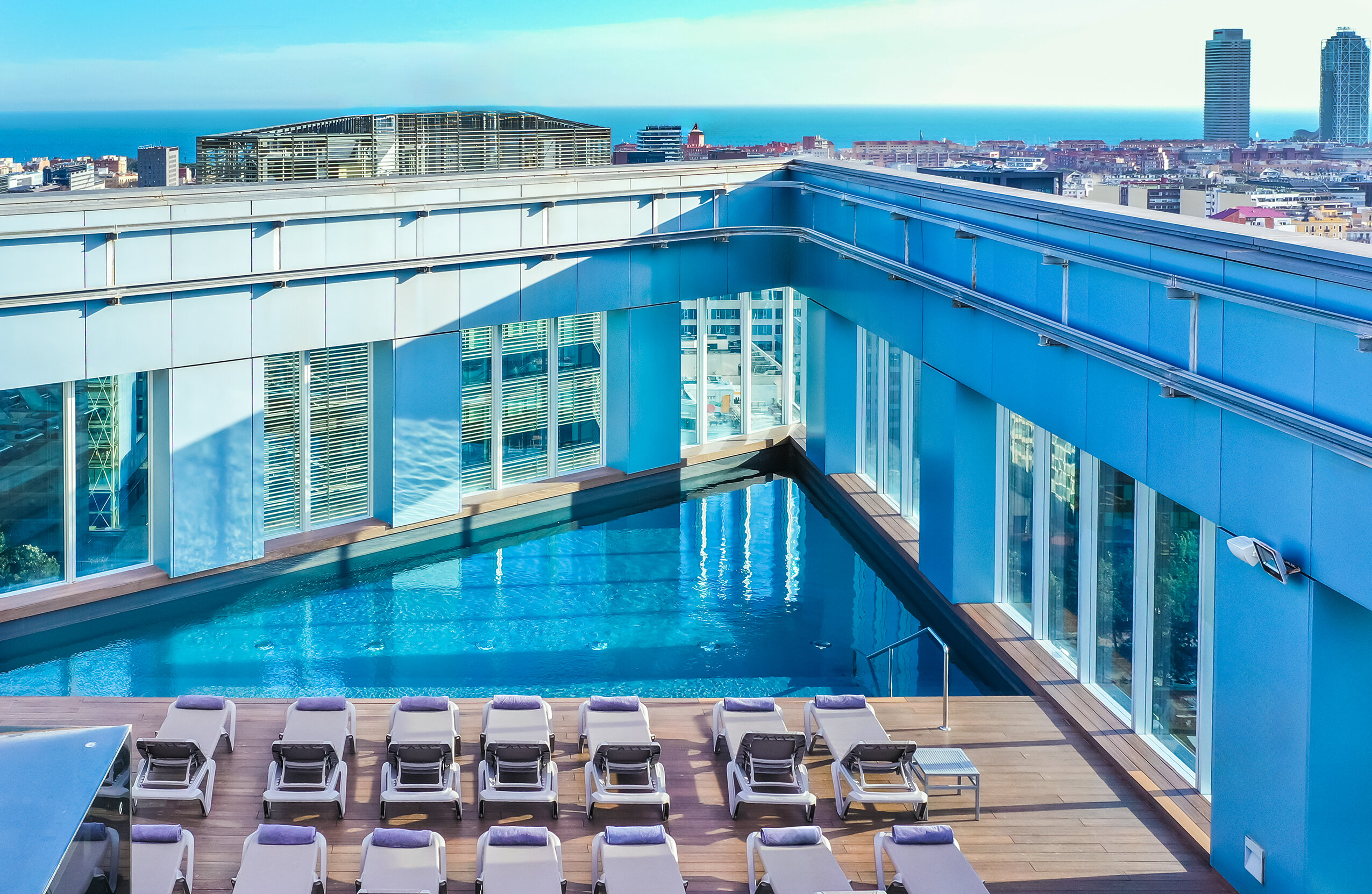 Фото Novotel Barcelona City