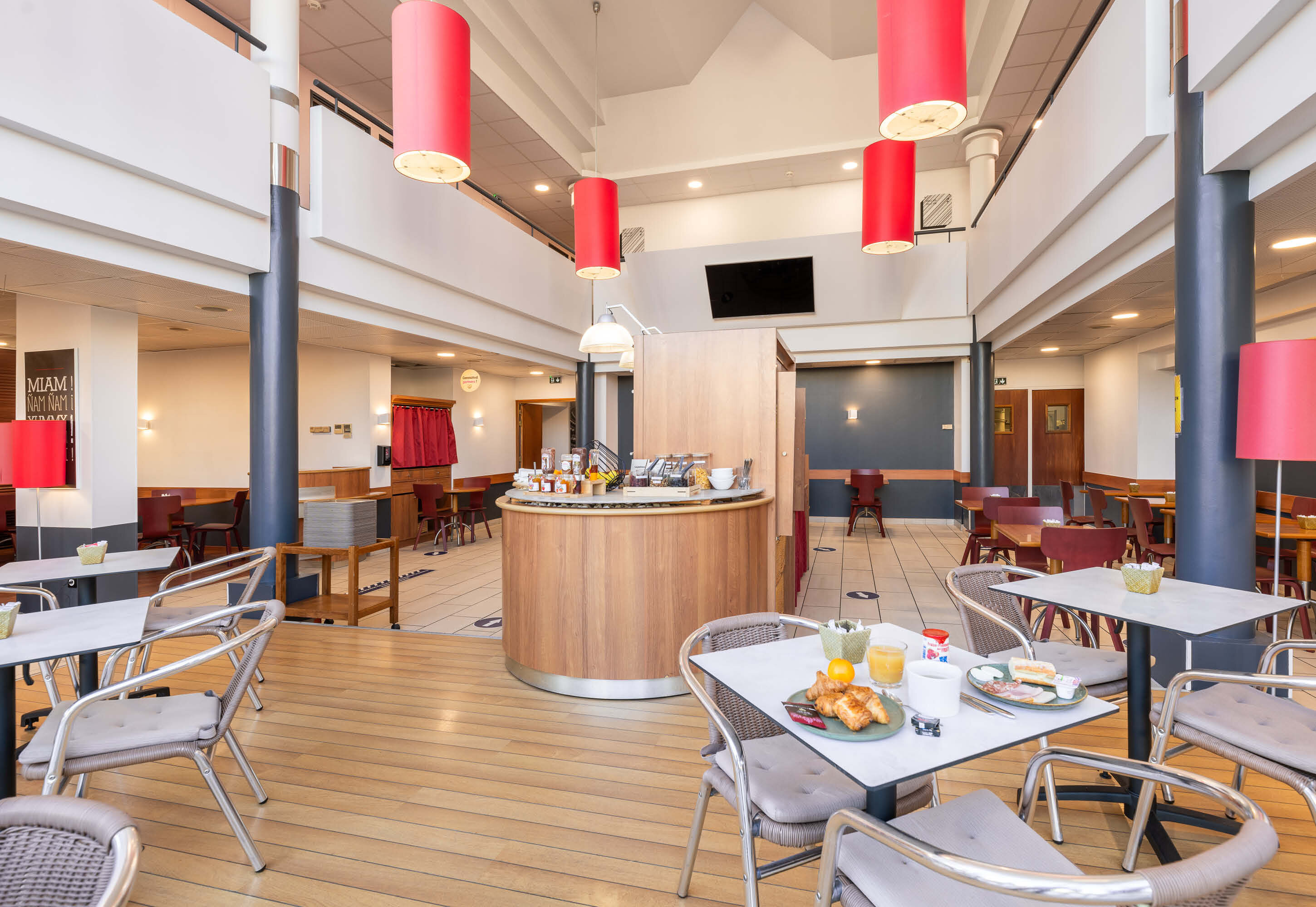 Фото B&b Hotel Lyon Eurexpo Bron