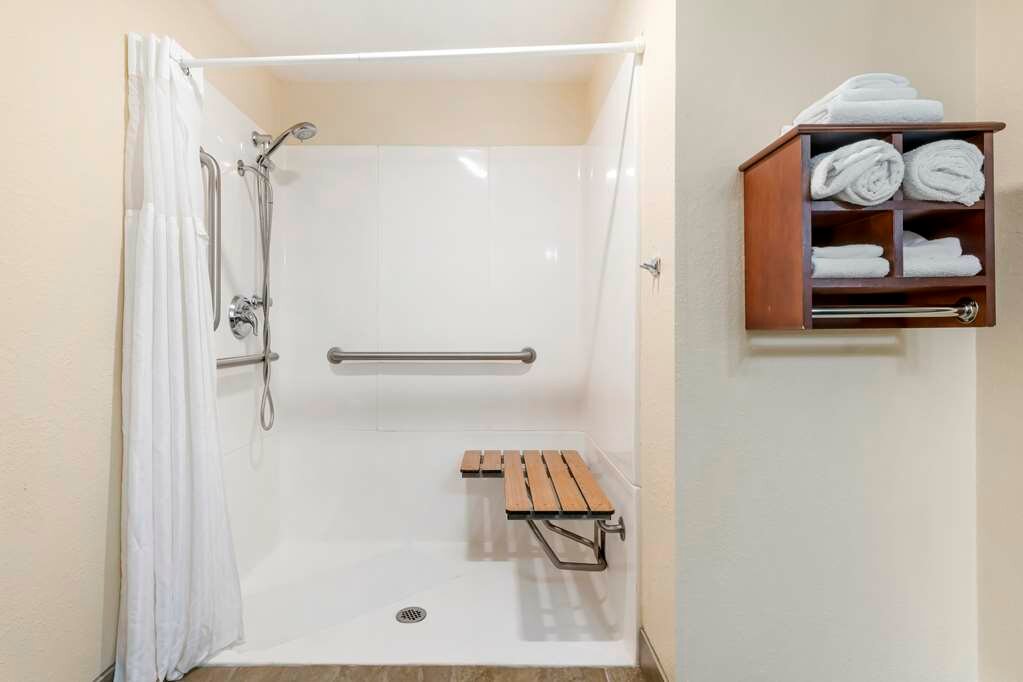 Фото Best Western Plus New Ulm
