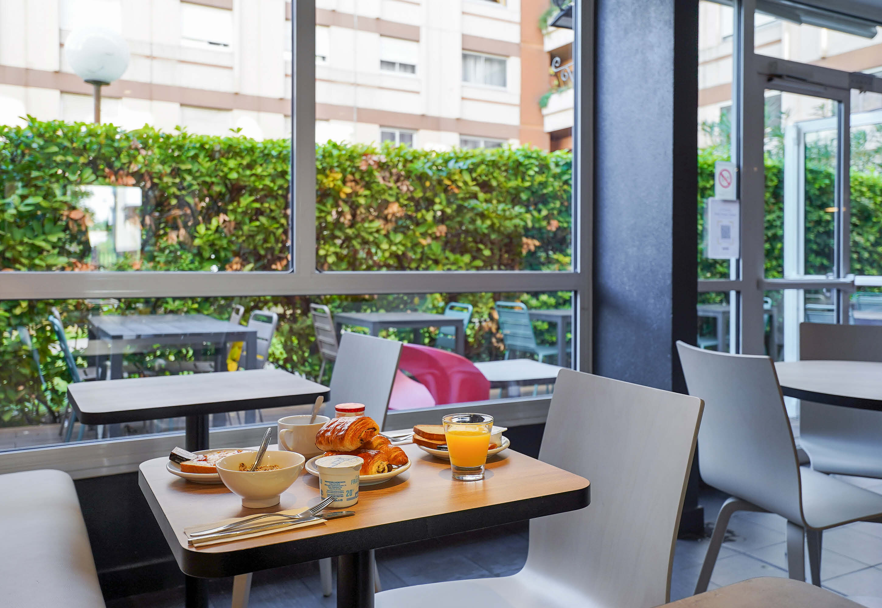 Фото B&B Hotel Marseille Prado Parc des expositions