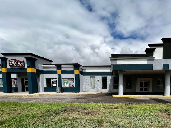 Фото Travelodge by Wyndham Regina