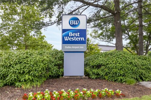 Гостиница Best Western Dulles Airport Inn в Стерлинге