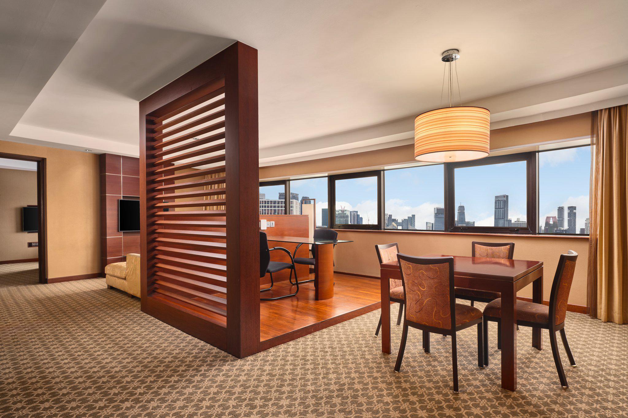 Фото Holiday Inn Singapore Atrium, an Ihg Hotel