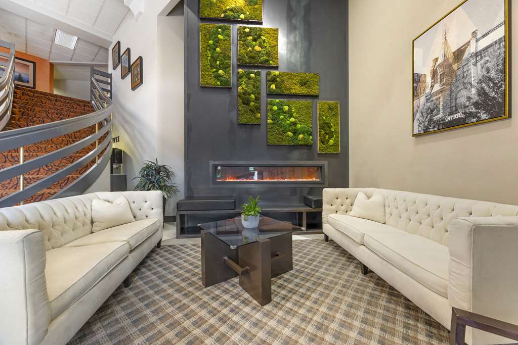 Фото Best Western Plus Mill Creek Inn