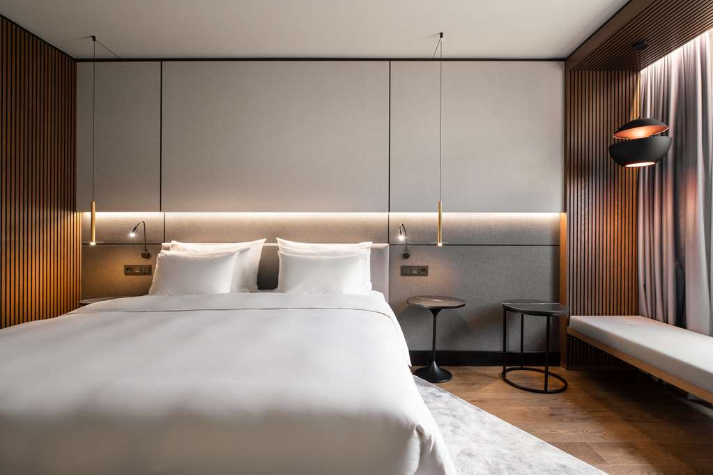 Фото Radisson Collection Hotel, Grand Place Brussels