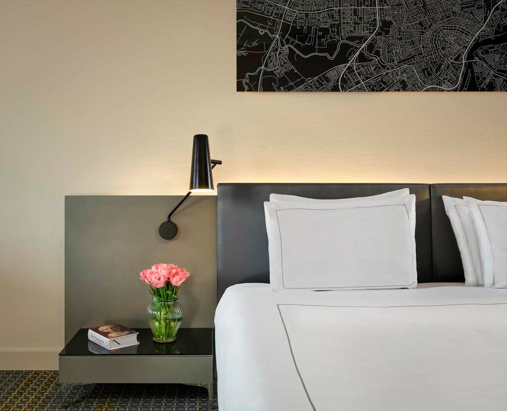 Фото Park Plaza Victoria Amsterdam