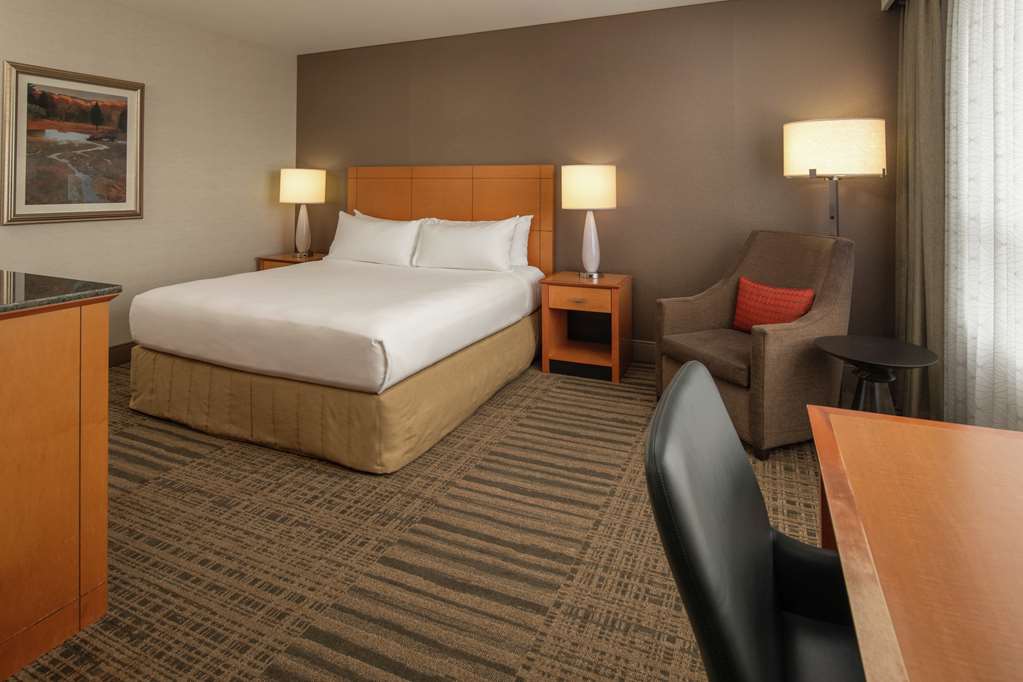 Фото Hilton Vancouver Washington