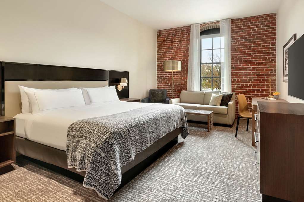 Фото The Wilbur Lititz, Tapestry Collection by Hilton