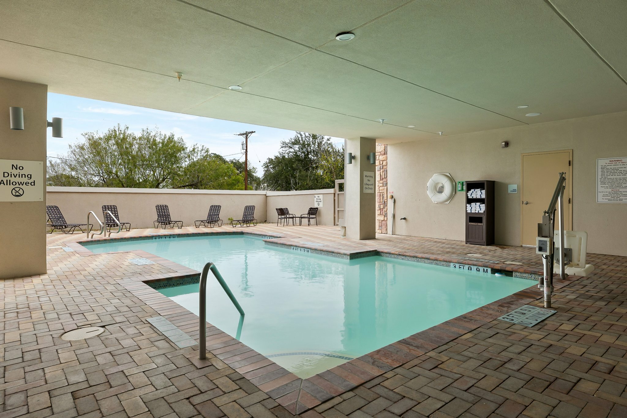 Фото Holiday Inn Express and Suites George West, an Ihg Hotel