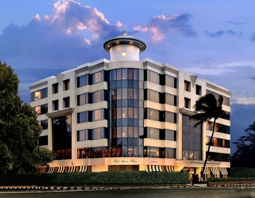 Гостиница Hotel Marine Plaza Mumbai в Мумбаи