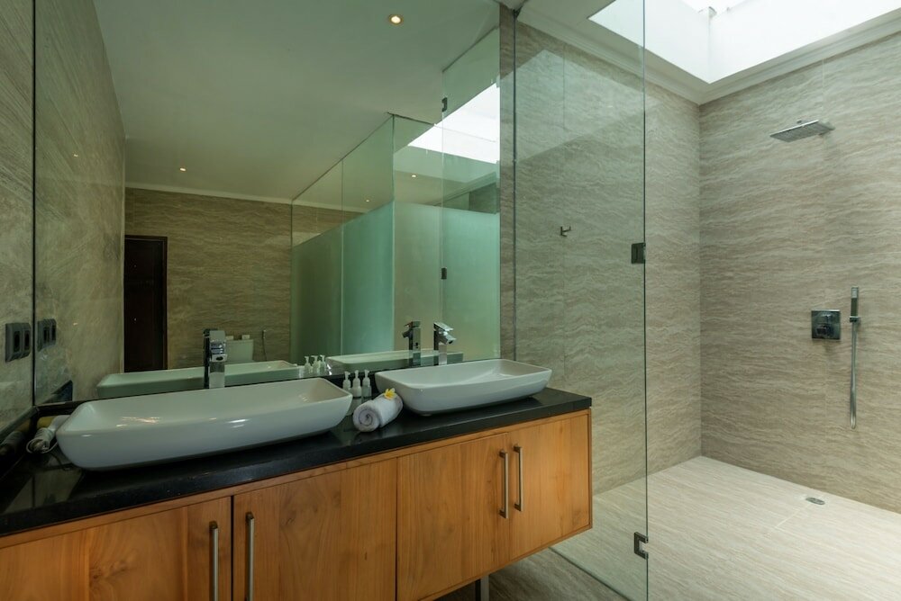 Фото The Christina Estate